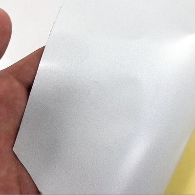 레이저 필름 자체 접착 녹색, 파란색, 검은색 PVC 글자 인쇄 전송 포장 롤 재료 필름